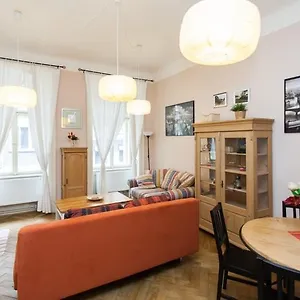 Andrews Centre Prague