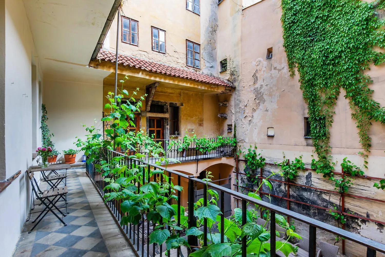 Nerudova Lesser Town Apartments Prag